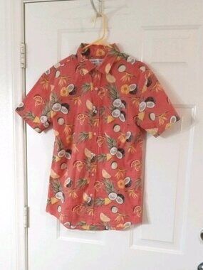Old Navy Men's Hawaiian Fruits Floral Shirts Size Large Salmon